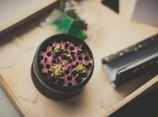 How To Use A Weed Grinder To Guarantee Superb High